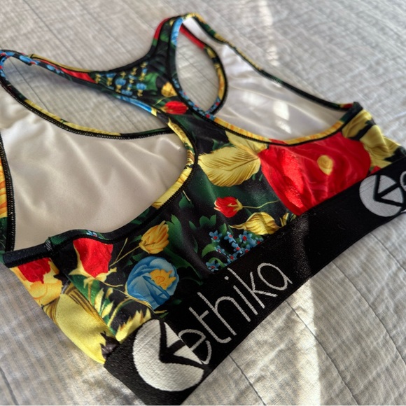 Ethika Sports bra - Picture 4 of 5